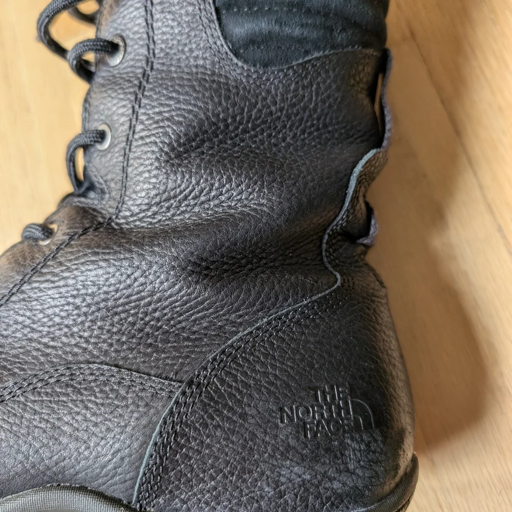 The North Face Purna Luxe Black Winter Boots size 7.5